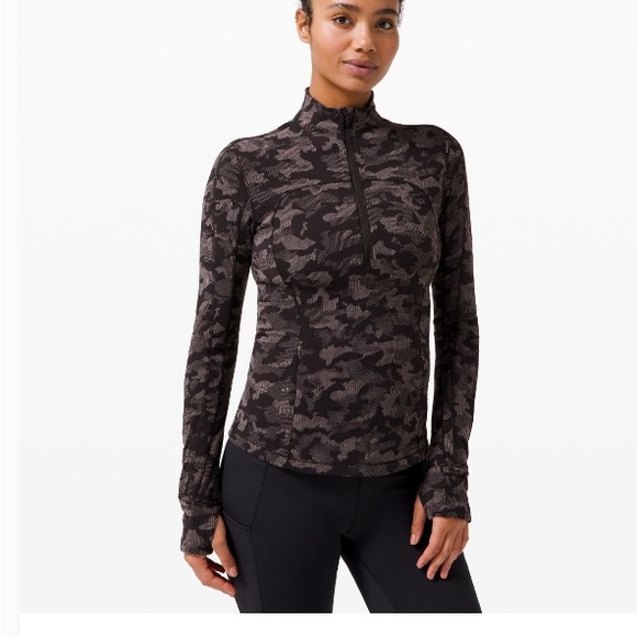 Lulu Lemon Camo Half Zip - Picture 5 of 5